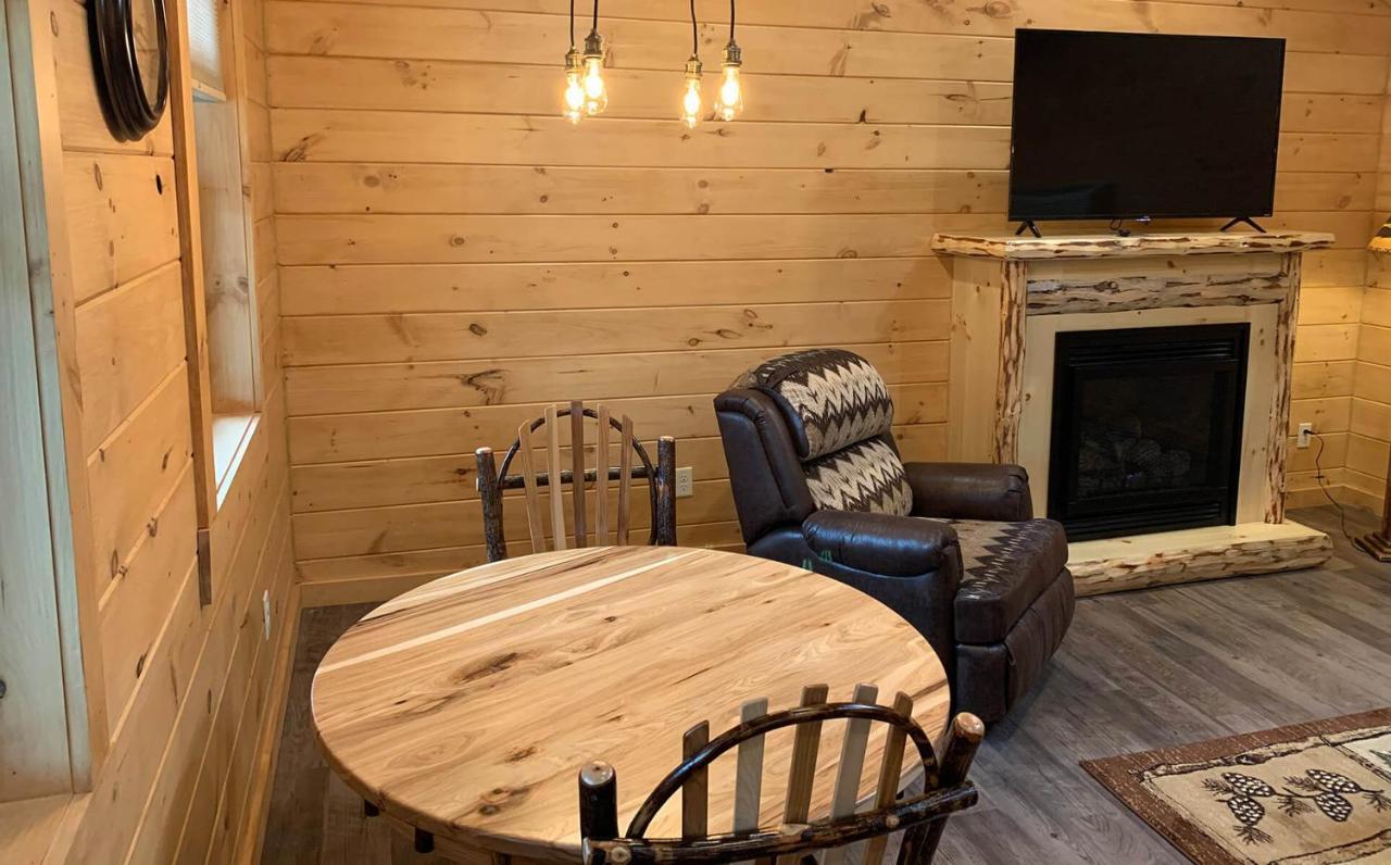 Briarwood Cabin By Amish Country Lodging Berlin Exterior photo