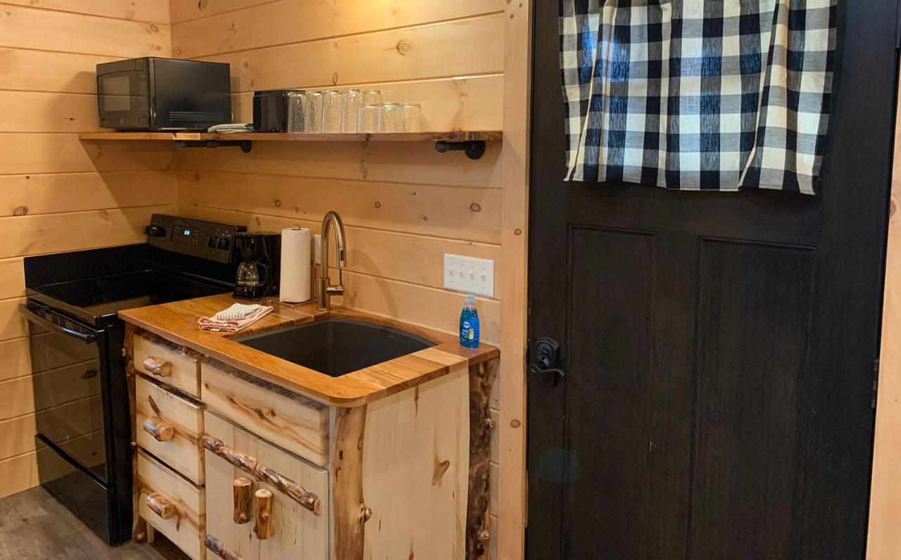 Briarwood Cabin By Amish Country Lodging Berlin Exterior photo